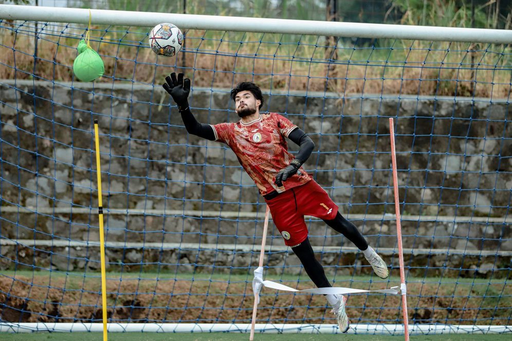 Profil Anthony Pinthus, Kiper Anyar PSS Sleman di BRI Liga 1 2023/2024 Asal Filipina Profil Anthony Pinthus, Kiper Anyar PSS Sleman di BRI Liga 1 2023/2024 Asal Filipina