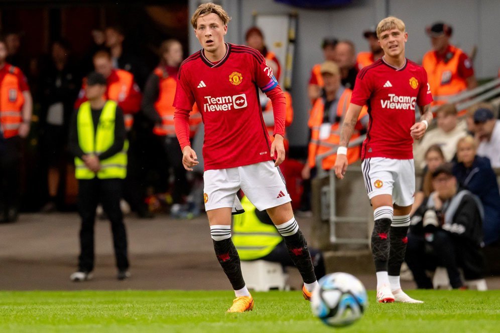 Seperti Zidane Iqbal dan Charlie Savage, 8 Pemain Muda yang Lebih Baik Hijrah dari Manchester United Seperti Zidane Iqbal dan Charlie Savage, 8 Pemain Muda yang Lebih Baik Hijrah dari Manchester United