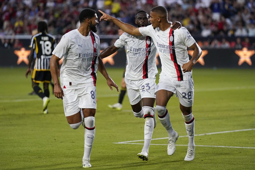 Link Live Streaming AC Milan vs Barcelona, 2 Agustus 2023