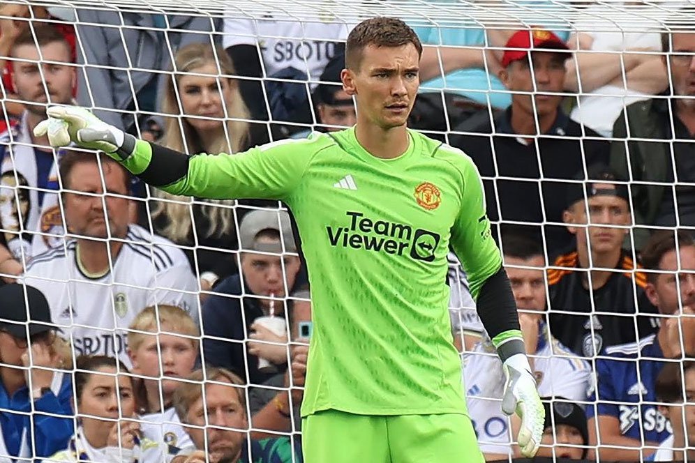 Manchester United Lepas Matej Kovar, 3 Tim Berminat!