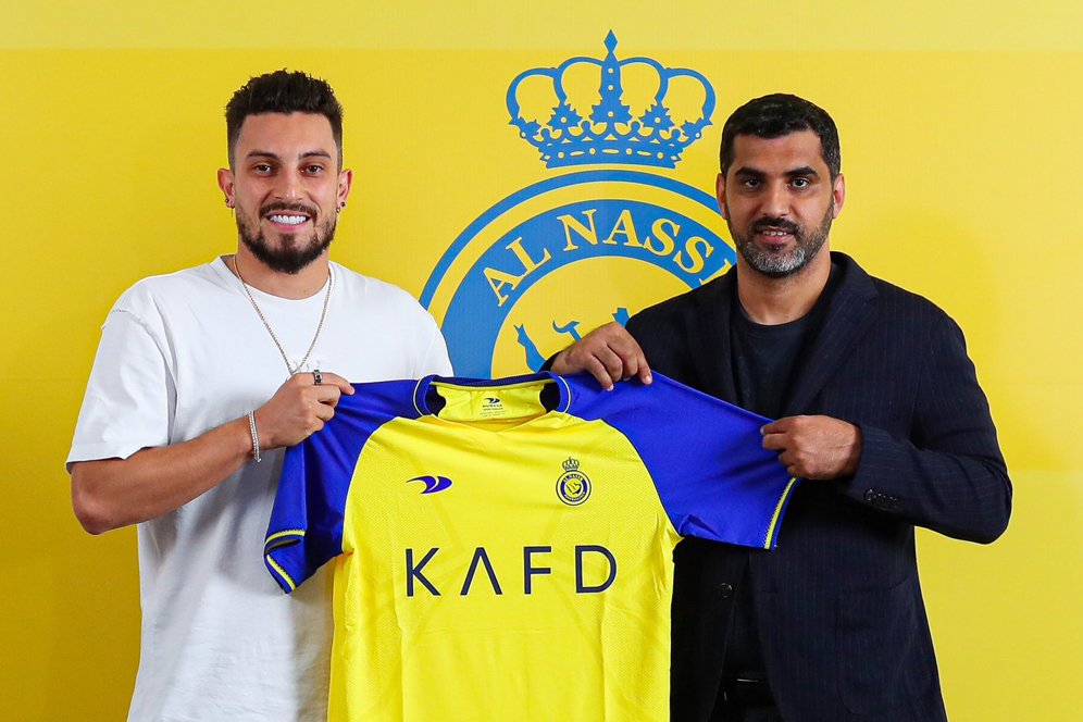Baru Setahun di Arab Saudi, Eks Bek MU Resmi Putus Kontrak dengan Al Nassr Baru Setahun di Arab Saudi, Eks Bek MU Resmi Putus Kontrak dengan Al Nassr