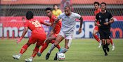 Saat Calon Pelatih Baru Arema FC Pantau Langsung Laga Singo Edan vs Persija Saat Calon Pelatih Baru Arema FC Pantau Langsung Laga Singo Edan vs Persija