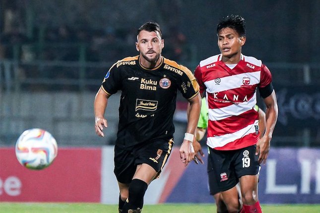 1. Marko Simic (Persija Jakarta) 1. Marko Simic (Persija Jakarta)