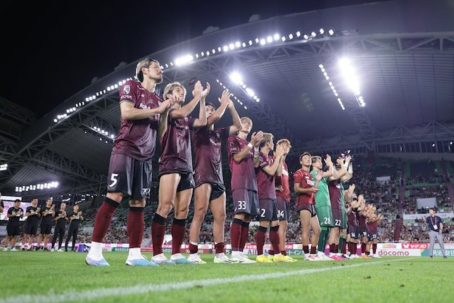 Pesta Juara Vissel Kobe? Pesta Juara Vissel Kobe?