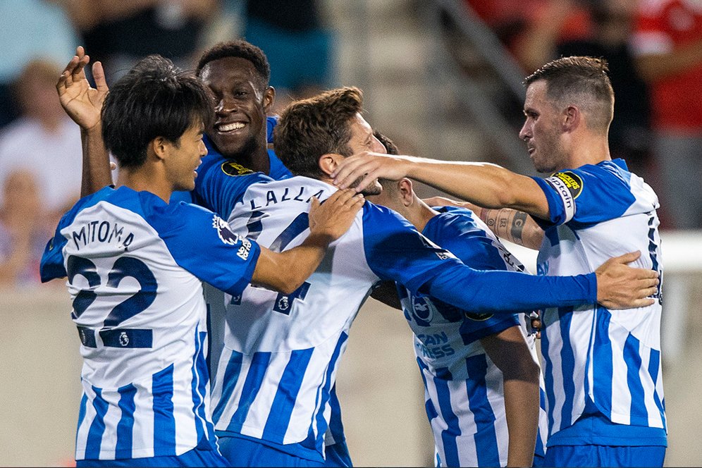Selamat Datang di 'Brighton Mart', Tempat Belanja Favorit Klub The Big Six Liga Inggris Selamat Datang di 'Brighton Mart', Tempat Belanja Favorit Klub The Big Six Liga Inggris