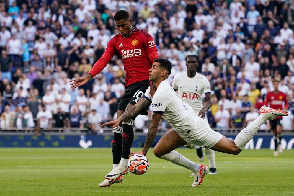 Man United Dipermak Tottenham, Diayam-ayamin Ayam Sayur, Hidup Lagi Capek-capeknya Malah Nonton MU Man United Dipermak Tottenham, Diayam-ayamin Ayam Sayur, Hidup Lagi Capek-capeknya Malah Nonton MU