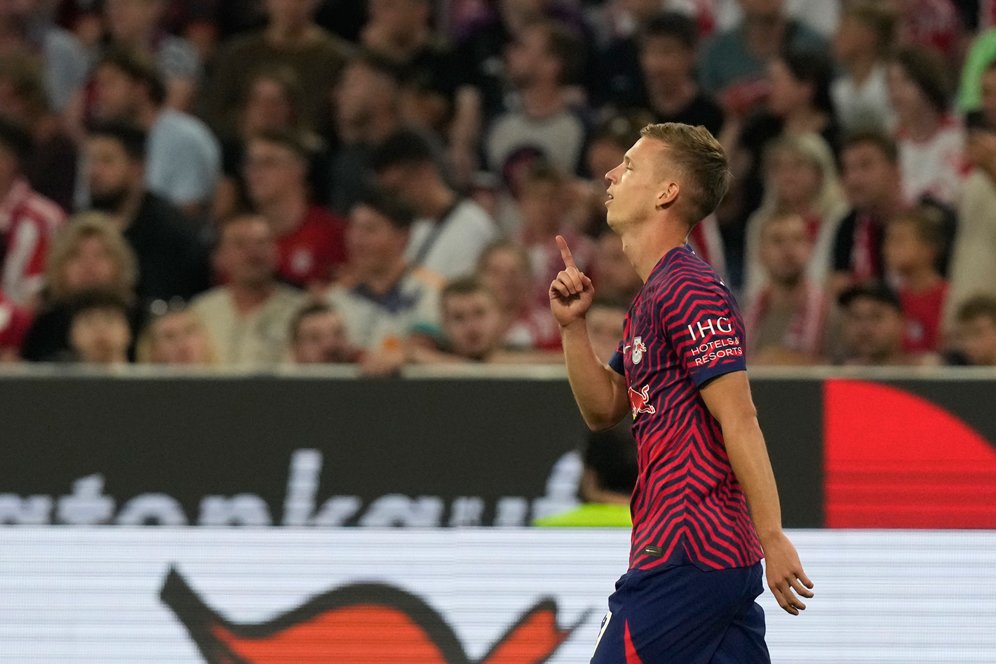 Dani Olmo Belum Tertarik Ikuti Jejak Josko Gvardiol ke Manchester City Dani Olmo Belum Tertarik Ikuti Jejak Josko Gvardiol ke Manchester City