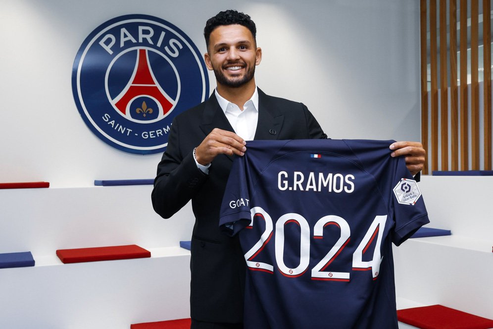 Profil Goncalo Ramos: Striker Baru PSG, Pengganti Mbappe Profil Goncalo Ramos: Striker Baru PSG, Pengganti Mbappe