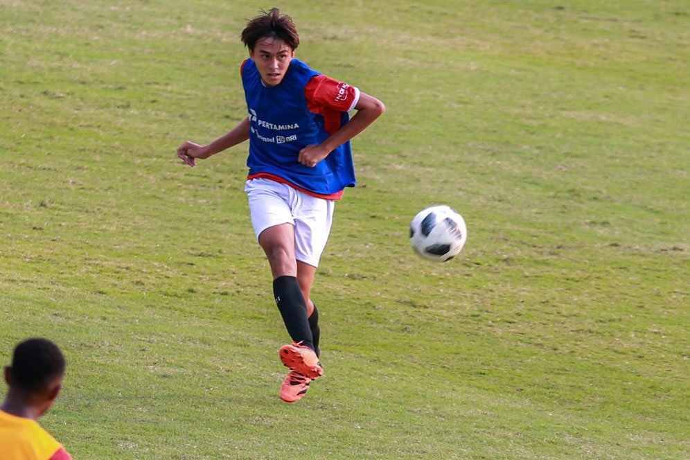 Bima Sakti Puji Anak Darius Sinathrya yang Seleksi Timnas Indonesia U-17, Namanya Lionel Nathan Sinathrya Bima Sakti Puji Anak Darius Sinathrya yang Seleksi Timnas Indonesia U-17, Namanya Lionel Nathan Sinathrya