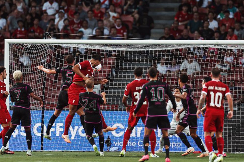 Penampilan Liverpool Saat Lawan Bayern Munchen: Musim Baru, Pertahanannya Gitu-gitu Aja Penampilan Liverpool Saat Lawan Bayern Munchen: Musim Baru, Pertahanannya Gitu-gitu Aja