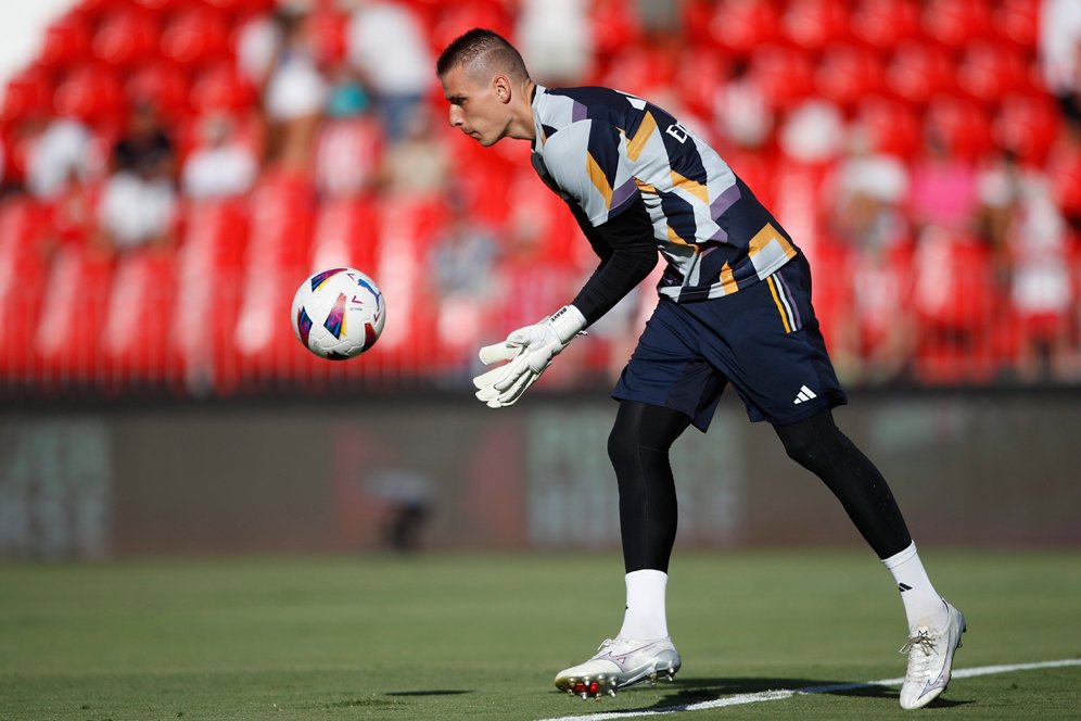 Siap Bersaing, Lunin tak Masalah Dengan Hadirnya Kepa di Madrid Siap Bersaing, Lunin tak Masalah Dengan Hadirnya Kepa di Madrid