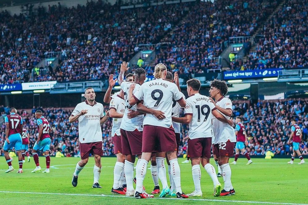 Head to Head dan Statistik: Manchester City vs Burnley Head to Head dan Statistik: Manchester City vs Burnley