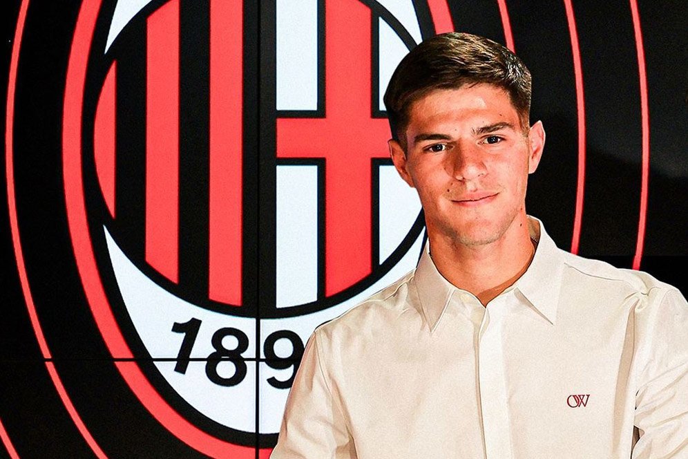 5 Bek Argentina Terakhir yang Didatangkan AC Milan Sebelum Marco Pellegrino, Siapa Saja yang Sukses? 5 Bek Argentina Terakhir yang Didatangkan AC Milan Sebelum Marco Pellegrino, Siapa Saja yang Sukses?