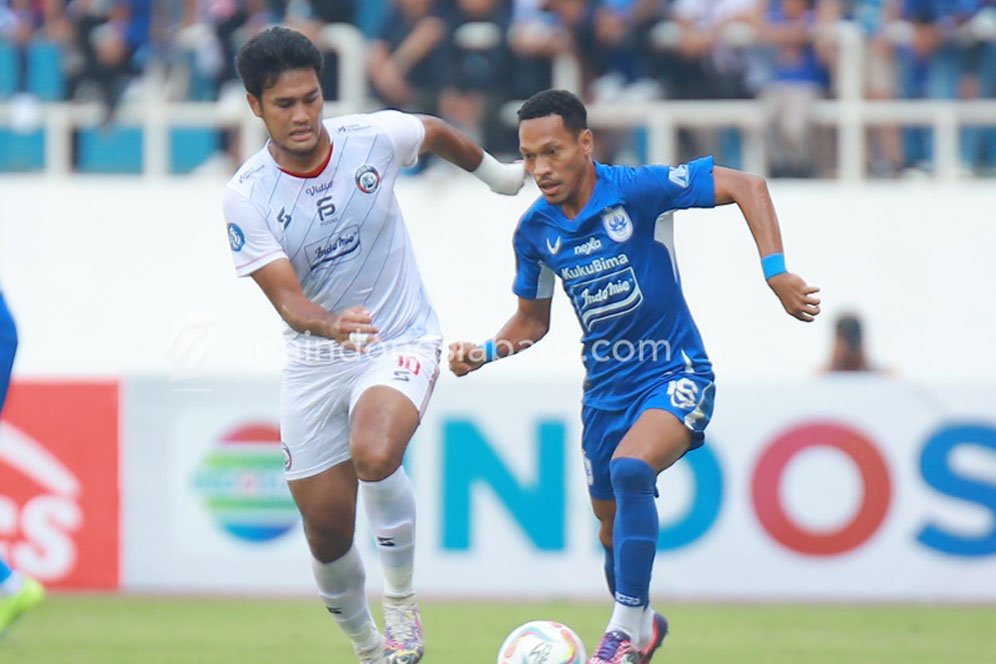 Dedik Setiawan Beber Biang Kekalahan Arema FC dari PSIS Semarang Dedik Setiawan Beber Biang Kekalahan Arema FC dari PSIS Semarang