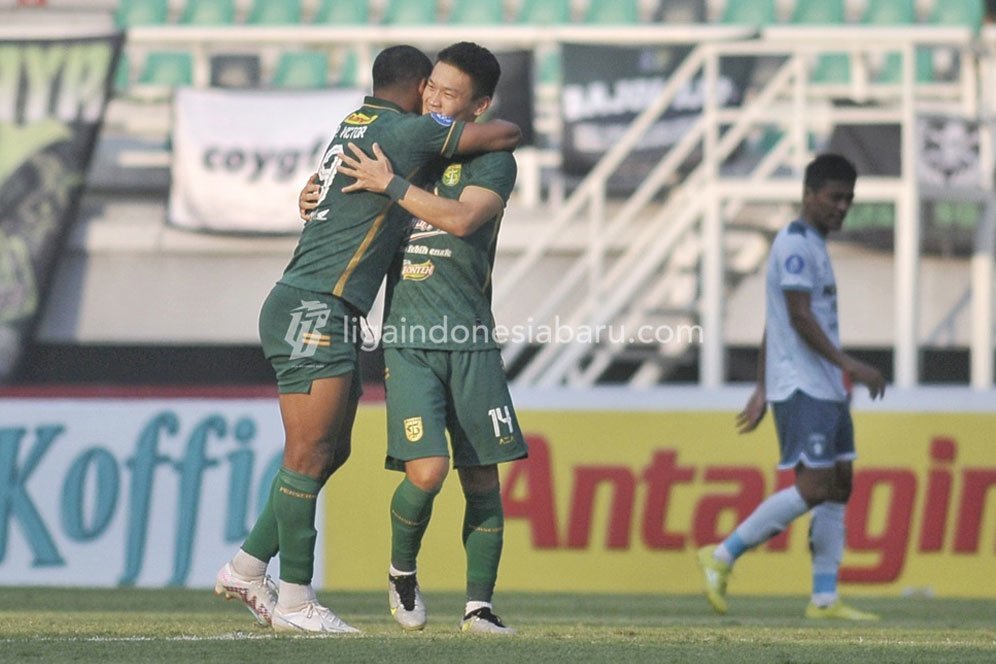Cuci Gudang Persebaya Surabaya: Dimulai dari Paulo Victor dan Sho Yamamoto, Lanjut Ze Valente? Cuci Gudang Persebaya Surabaya: Dimulai dari Paulo Victor dan Sho Yamamoto, Lanjut Ze Valente?
