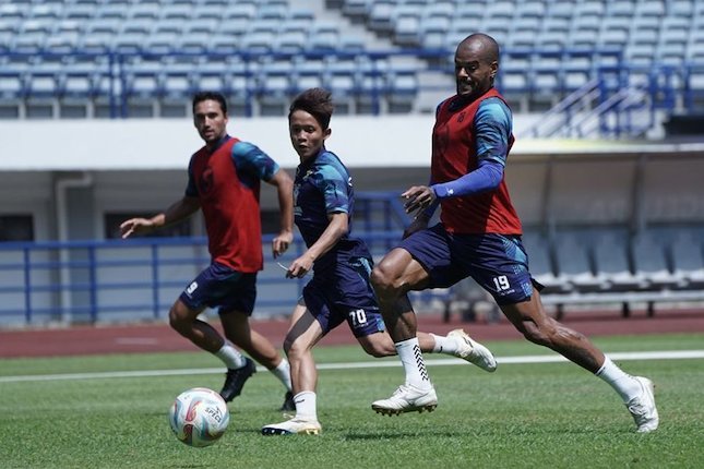 Termotivasi Masukan dari Bobotoh Termotivasi Masukan dari Bobotoh