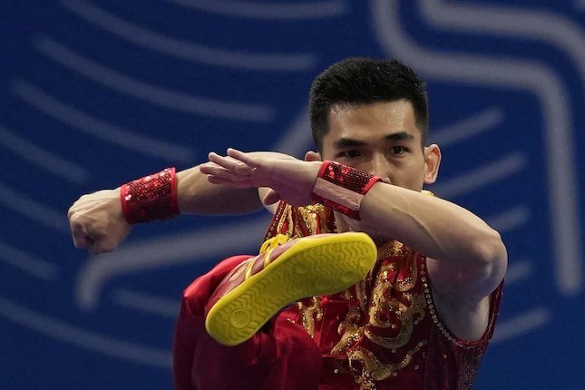 Jauh dari Keluarga