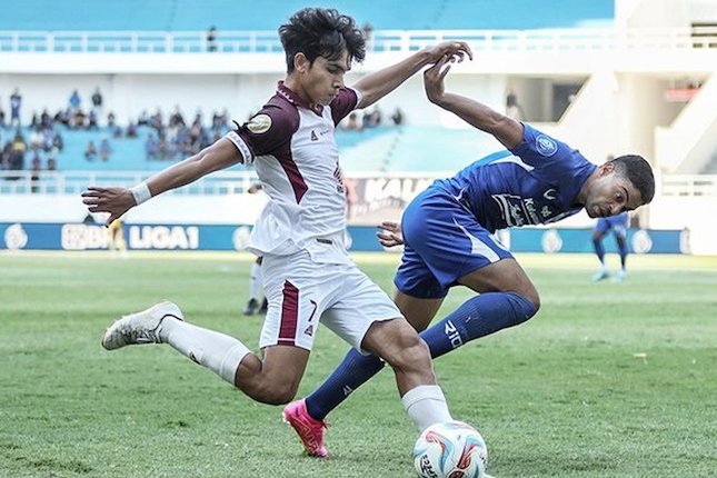 Pertandingan Persib vs PSM Luar Biasa