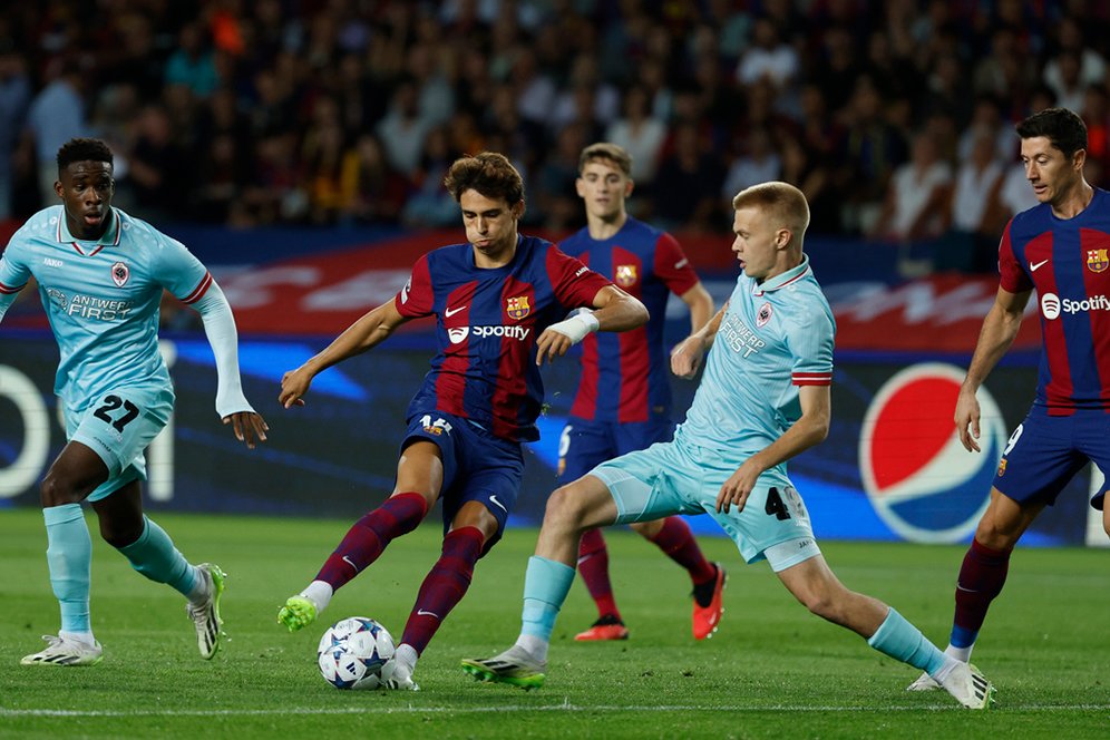 Head to Head dan Statistik: Royal Antwerp vs Barcelona