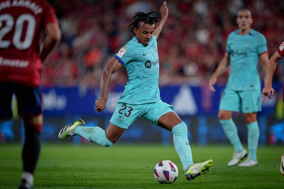 Mumpung Barcelona Sedang Alami Kesulitan Finansial, Arsenal Coba Angkut Kounde Mumpung Barcelona Sedang Alami Kesulitan Finansial, Arsenal Coba Angkut Kounde