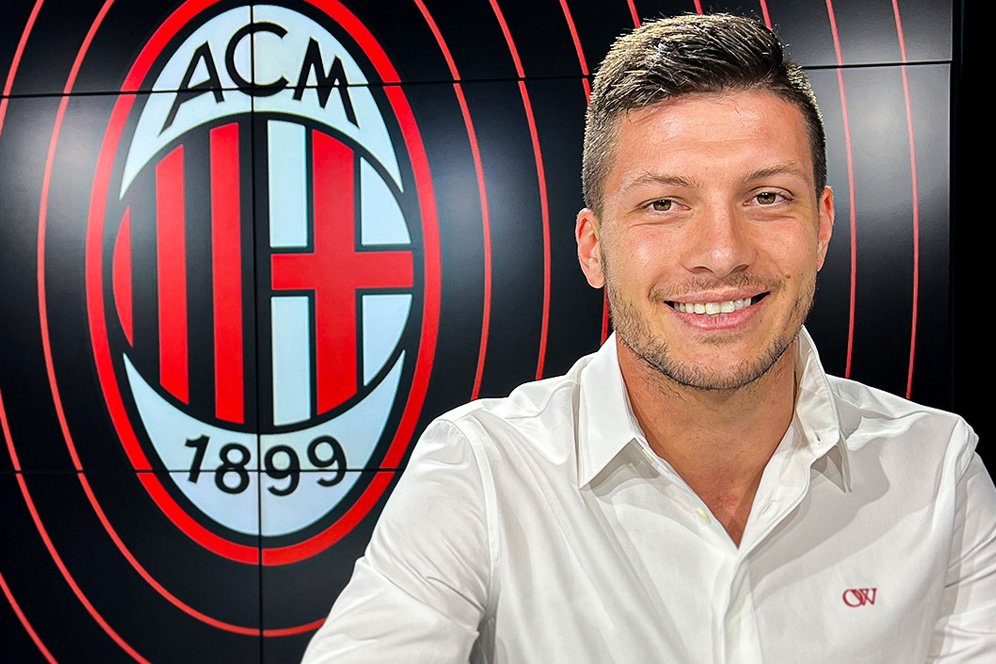 Resmi, Luka Jovic Gabung AC Milan