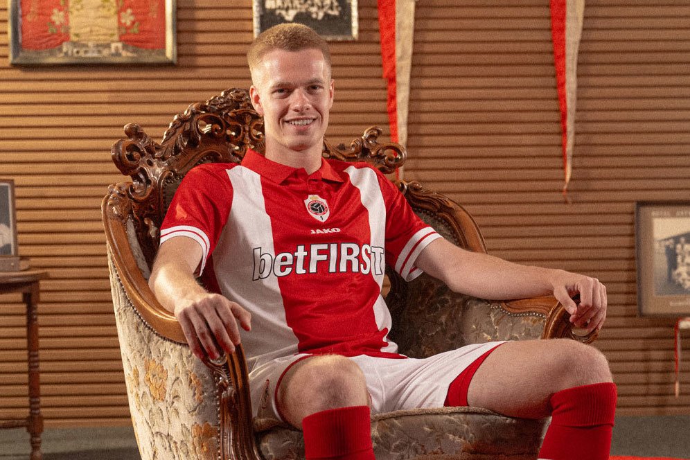 Diminati Manchester United, Arthur Vermeeren Buka Kans Pindah ke Inggris