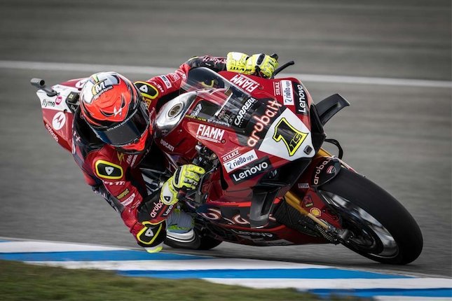Gelar Ke-16 Ducati di WorldSBK Gelar Ke-16 Ducati di WorldSBK