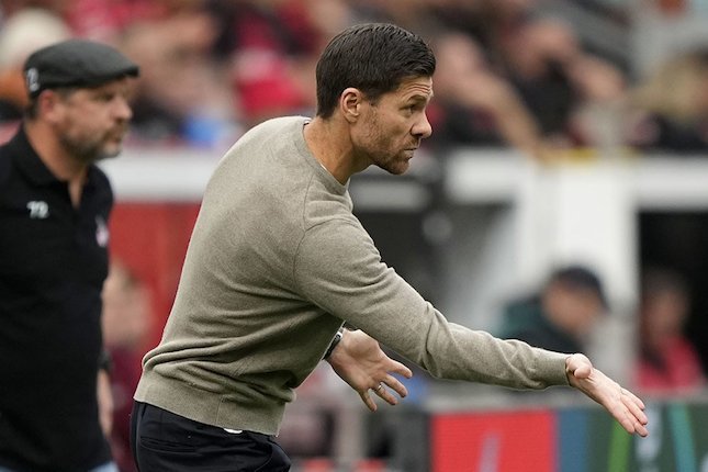 Bayer Leverkusen (M6 S1 K0) Bayer Leverkusen (M6 S1 K0)