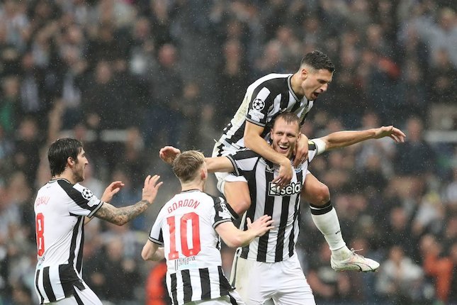 Newcastle juga sama, malah lebih superior