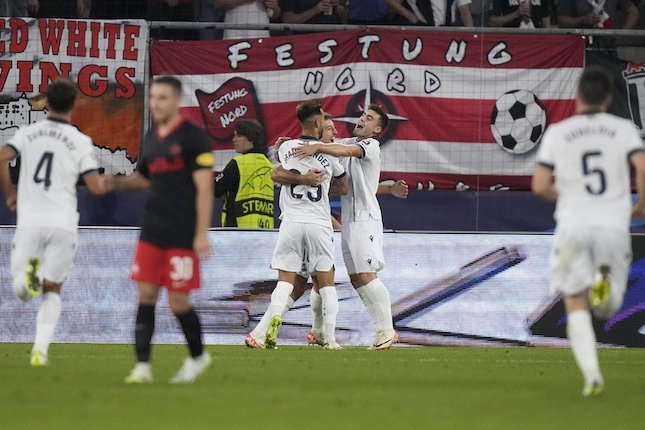 Statistik Pralaga Benfica vs Real Sociedad Statistik Pralaga Benfica vs Real Sociedad