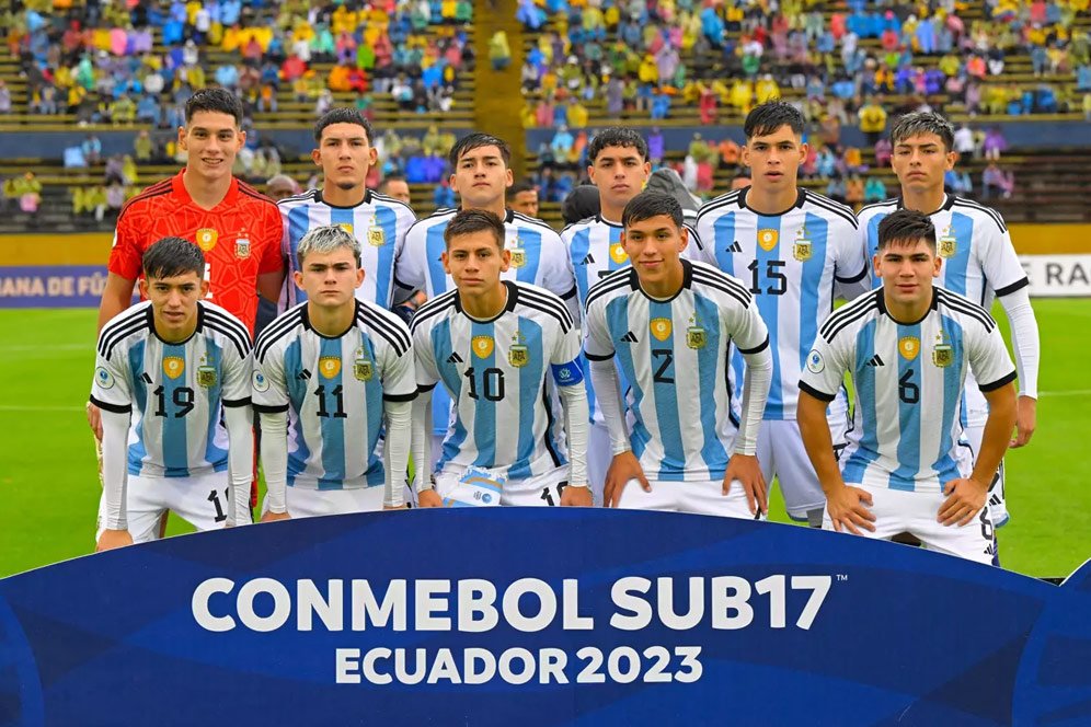 Daftar 21 Pemain Timnas Argentina di Piala Dunia U-17: Calon Bintangnya Bernama Claudio Echeverri! Daftar 21 Pemain Timnas Argentina di Piala Dunia U-17: Calon Bintangnya Bernama Claudio Echeverri!