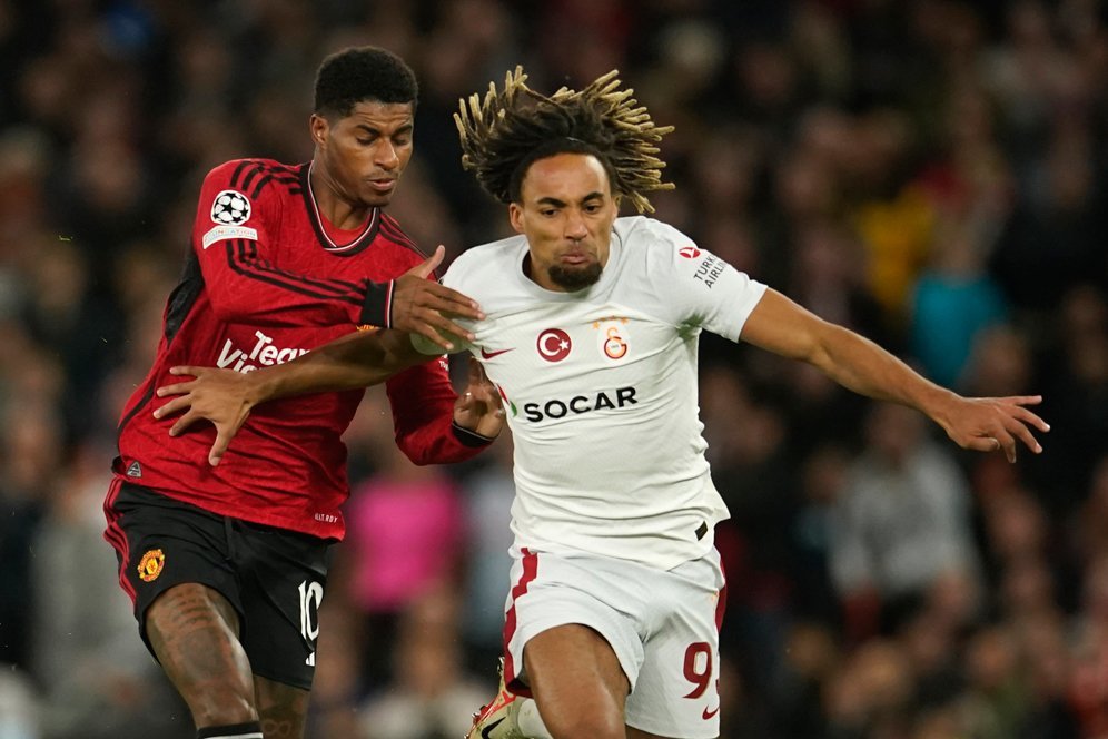 5 Hal Penting yang Tersisa dari Kekalahan Manchester United: Onana Bikin Panik, Rashford Bingung Umpan atau Tembak