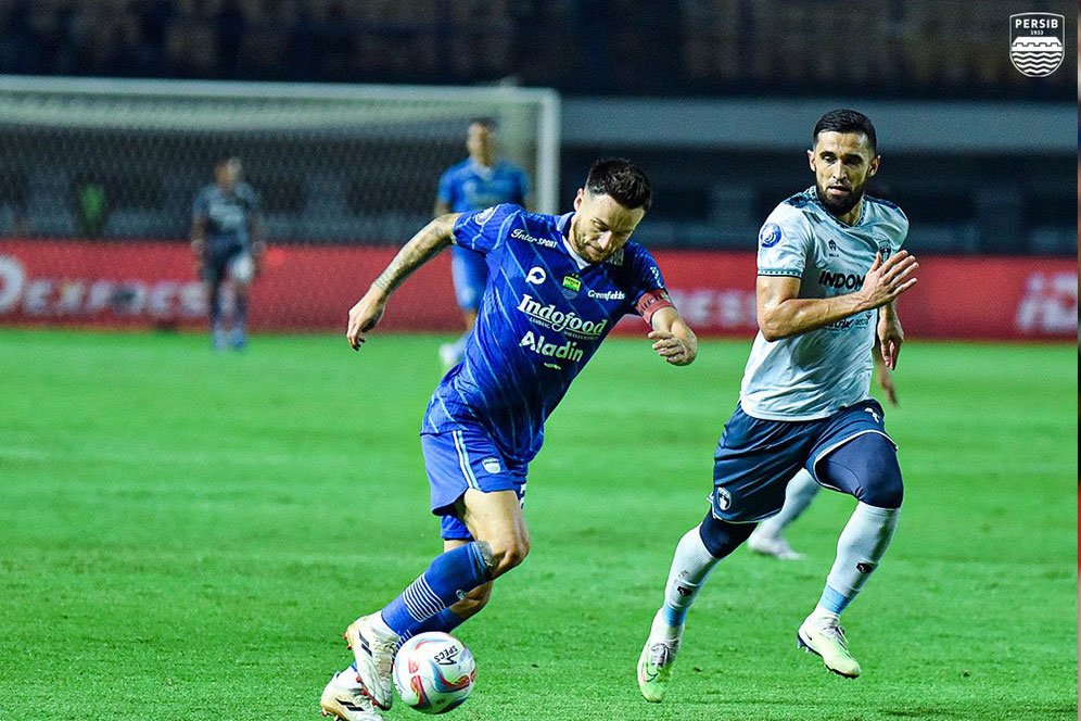 Tugas Bersama Timnas Indonesia Beres, Marc Klok Kini Siap Bela Persib Melawan Persis di BRI Liga 1 Tugas Bersama Timnas Indonesia Beres, Marc Klok Kini Siap Bela Persib Melawan Persis di BRI Liga 1