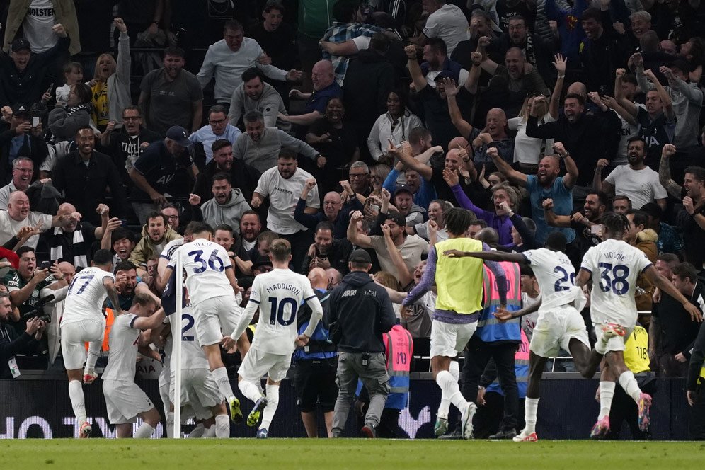 Tottenham Istimewa: Belum Terkalahkan, Masih Sempurna di Kandang Tottenham Istimewa: Belum Terkalahkan, Masih Sempurna di Kandang