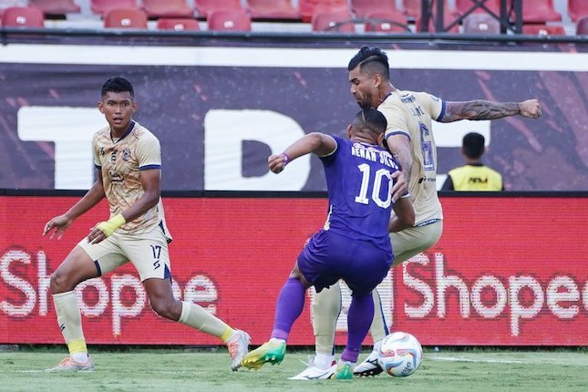 IB Menggelar Meeting Dadakan IB Menggelar Meeting Dadakan