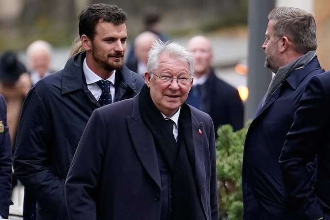 Ferguson Minta Neville Rayu Gerrard Ferguson Minta Neville Rayu Gerrard