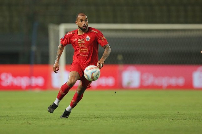 6. Gustavo Almeida
