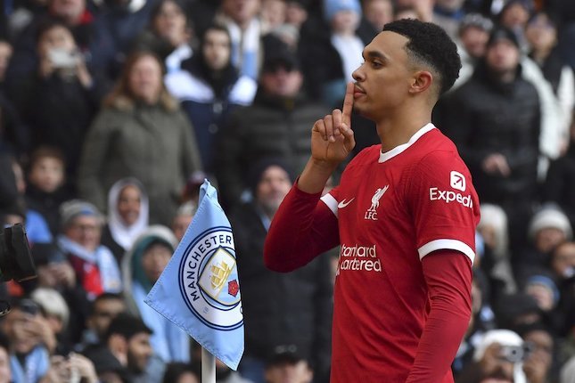 Segera Perpanjang Kontrak Alexander-Arnold Segera Perpanjang Kontrak Alexander-Arnold