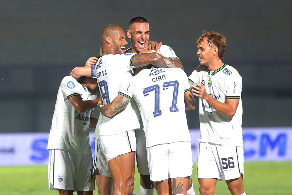 BRI Liga 1: Persib Bernafsu Kembali ke Jalur Kemenangan Lawan Persik Usai Diimbangi PSM BRI Liga 1: Persib Bernafsu Kembali ke Jalur Kemenangan Lawan Persik Usai Diimbangi PSM