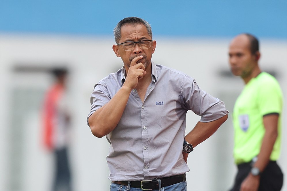 Aji Santoso soal Persikabo 1973 vs Persebaya: Bukan Penting karena Lawan Mantan Klub, tapi demi Keluar dari Degradasi Aji Santoso soal Persikabo 1973 vs Persebaya: Bukan Penting karena Lawan Mantan Klub, tapi demi Keluar dari Degradasi