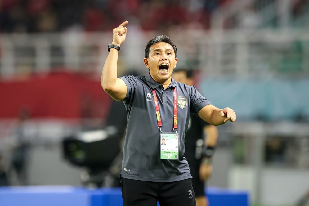 Selain Kurniawan Dwi Yulianto dan Zulkifli Syukur, Bima Sakti dan Eko Purdjianto juga Diseleksi Patrick Kluivert di Timnas Indonesia Selain Kurniawan Dwi Yulianto dan Zulkifli Syukur, Bima Sakti dan Eko Purdjianto juga Diseleksi Patrick Kluivert di Timnas Indonesia