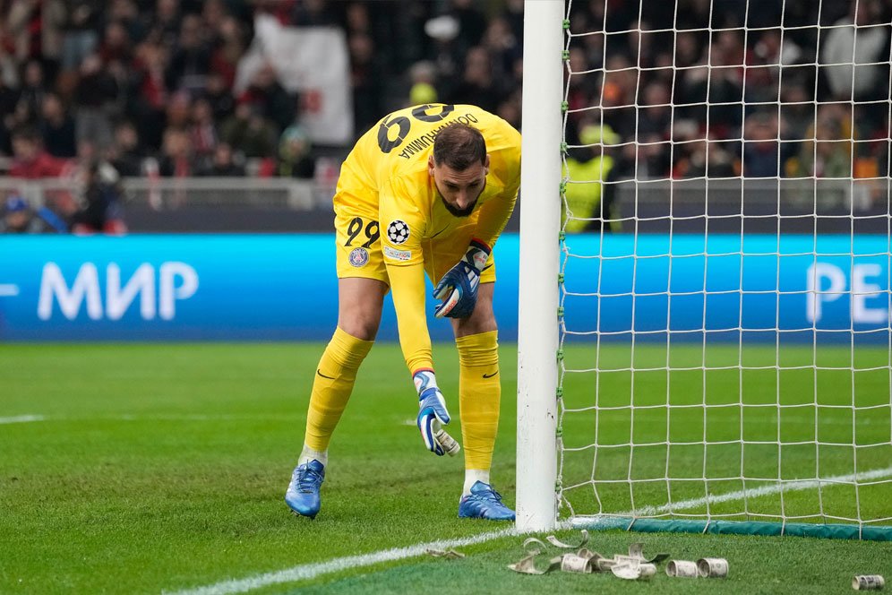 Panen Duit Palsu, Donnarumma Menjelma jadi Dollarumma di San Siro, Emang Boleh Sedendam Itu Sama Mantan? Panen Duit Palsu, Donnarumma Menjelma jadi Dollarumma di San Siro, Emang Boleh Sedendam Itu Sama Mantan?