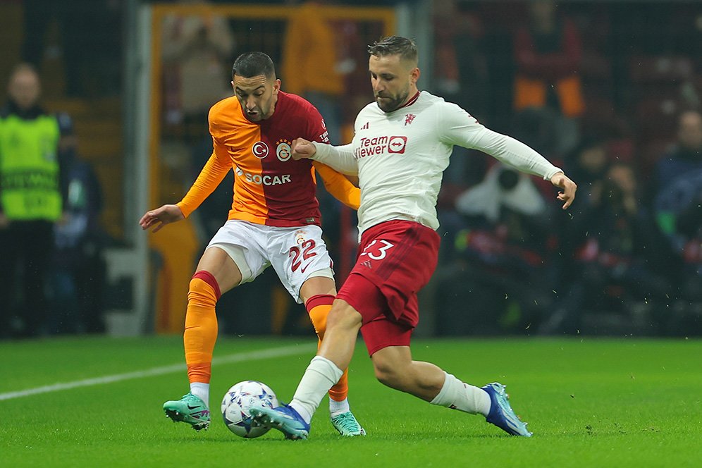 Kontroversial! Handball McTominay Dibiarkan Saja dan Gol Galatasaray Dianulir, MU Diuntungkan Wasit? Kontroversial! Handball McTominay Dibiarkan Saja dan Gol Galatasaray Dianulir, MU Diuntungkan Wasit?