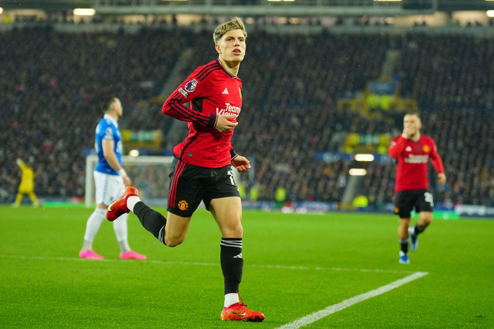 MU vs Chelsea Tayang di TV Mana? Inilah Jadwal Siaran Langsung Man United vs Chelsea di SCTV