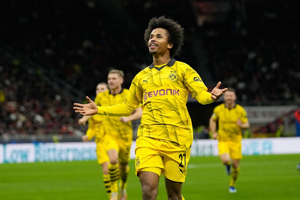 Bye Juventus, Karim Adeyemi Tegaskan Bertahan di Borussia Dortmund Bye Juventus, Karim Adeyemi Tegaskan Bertahan di Borussia Dortmund