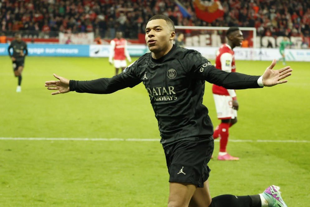 Rencana Transfer Combo Real Madrid: Mbappe & Haaland Dibungkus Barengan Rencana Transfer Combo Real Madrid: Mbappe & Haaland Dibungkus Barengan