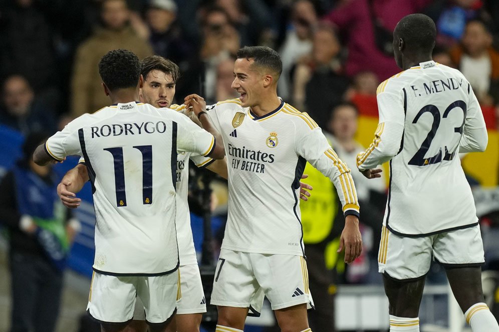 Real Madrid, Bayern Munchen & Inter Milan Lolos ke Babak 16 Besar Liga Champions 2023/2024 Real Madrid, Bayern Munchen & Inter Milan Lolos ke Babak 16 Besar Liga Champions 2023/2024