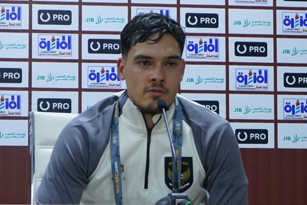Belum Mau Pikirkan Masa Depan Usai Klubnya Degradasi, Shayne Pattynama Pilih Fokus ke Timnas Indonesia Belum Mau Pikirkan Masa Depan Usai Klubnya Degradasi, Shayne Pattynama Pilih Fokus ke Timnas Indonesia