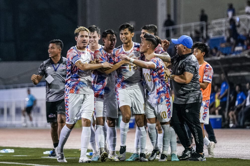 Pelatih Timnas Filipina Siap 'Bantu' Vietnam Lolos Putaran ke-3 Kualifikasi Piala Dunia 2026 Pelatih Timnas Filipina Siap 'Bantu' Vietnam Lolos Putaran ke-3 Kualifikasi Piala Dunia 2026