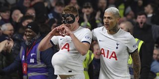 Dejan Kulusevski Cetak Assist dan Gol Bagi Kemenangan Tottenham, Ange Postecoglou pun Senyum